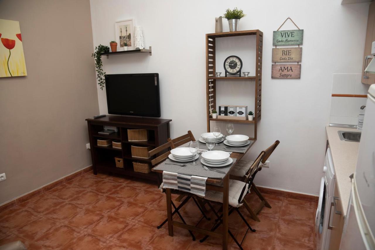 180 Home Apartamento En El Centro Buena Ubicacion Peral Севиля Екстериор снимка
